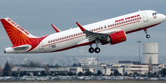 Air India uçağı, kaçırılma alarmı iddiası üzerine acil iniş yaptı 8 Air India uçağı, kaçırılma alarmı iddiası üzerine acil iniş yaptı