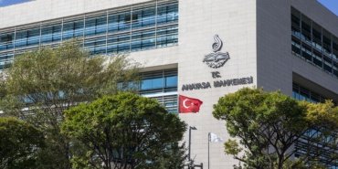 26 siyasi parti hakkında suç duyurusunda bulunulacak