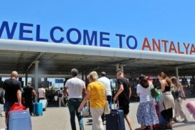 Antalya Havalimanı'nda İlk 9 Aylık Yolcu Sayısı 30 Milyonu Aştı