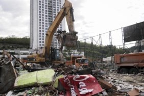 İstanbul Valisi Gül: Sel ve su baskınlarından etkilenen 3 bin konut ve iş yerinin tazminat süreci başladı 6 İstanbul Valisi Gül: Sel ve su baskınlarından etkilenen 3 bin konut ve iş yerinin tazminat süreci başladı