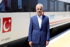 Uraloğlu: İki yıllık süreçte 14 yerli hızlı tren seti raylara iniyor 3 Uraloğlu: İki yıllık süreçte 14 yerli hızlı tren seti raylara iniyor