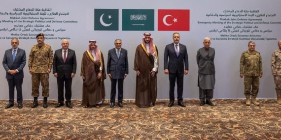 Fidan ve Güler, Riyad'daki Mekke Anlaşması Toplantısı'nda Bulundu 7 Fidan ve Güler, Riyad'daki Mekke Anlaşması Toplantısı'nda Bulundu