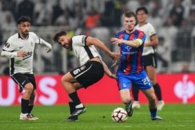 Beşiktaş, Crystal Palace Deplasmanında 2-2'lik Beraberliğe Razı Oldu 3 Beşiktaş, Crystal Palace Deplasmanında 2-2'lik Beraberliğe Razı Oldu