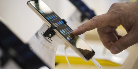 Telefon Kredisinde Yeni Vade Düzenlemesi: 12 Ay ve 3 Ay Sınırları 9 Telefon Kredisinde Yeni Vade Düzenlemesi: 12 Ay ve 3 Ay Sınırları