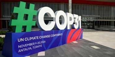Gençler, COP31 öncesi iklim krizine karşı teknoloji odaklı çözümler için buluşuyor 13 Gençler, COP31 öncesi iklim krizine karşı teknoloji odaklı çözümler için buluşuyor