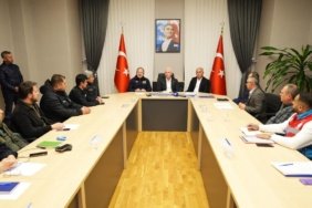 Vali Gül, Şile'deki sel sonrası kriz masasını denetledi