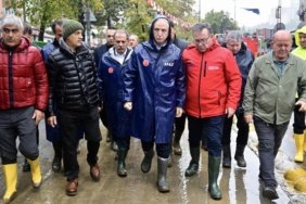İstanbul Valisi Gül: Sel felaketinde 2 bin 500 kişi güvenle kurtarıldı 2 İstanbul Valisi Gül: Sel felaketinde 2 bin 500 kişi güvenle kurtarıldı