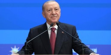 Cumhurbaşkanı Erdoğan: Rabb'in izniyle hizmetten asla vazgeçmeyeceğiz 13 Cumhurbaşkanı Erdoğan: Rabb'in izniyle hizmetten asla vazgeçmeyeceğiz