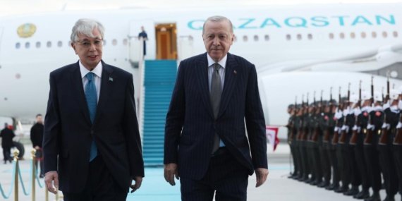 Tokayev, Türkiye'ye Resmi Vizitte 10 Tokayev, Türkiye'ye Resmi Vizitte
