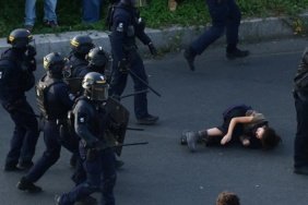 Fransa'da polise okul protestolarında gençlere savaş benzeri yaralanmalar yaşattığı suçlaması 3 Fransa'da polise okul protestolarında gençlere savaş benzeri yaralanmalar yaşattığı suçlaması
