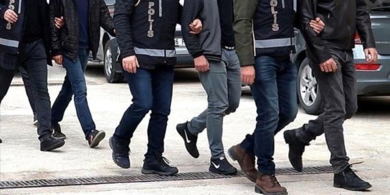 Adana merkezli sahte kaza çetesine yönelik operasyonda 58 kişi cezaevine gönderildi 7 Adana merkezli sahte kaza çetesine yönelik operasyonda 58 kişi cezaevine gönderildi