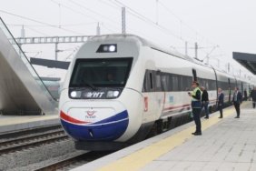 Çerkezköy-Kapıkule Hattı'nda İlk Hızlı Tren Seferi Gerçekleşti 5 Çerkezköy-Kapıkule Hattı'nda İlk Hızlı Tren Seferi Gerçekleşti