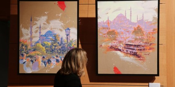Paris'te 'İstanbul: Bir Şehir, Bin Bakış' Sergisi Açıldı 7 Paris'te 'İstanbul: Bir Şehir, Bin Bakış' Sergisi Açıldı