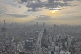İstanbul’da artan hava kirliliği hastane önünde kuyrukları uzatıyor