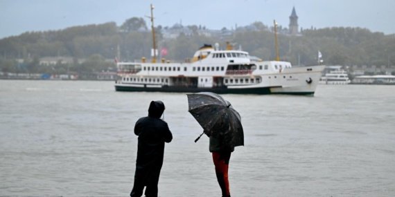 İstanbul'da eğitim-öğretime bir gün daha ara verildi