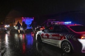 İstanbul'da şiddetli yağış: Sel sularına kapılan 2 kişi aranıyor