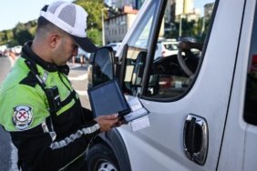 İstanbul'da 'Huzur' operasyonunda 493 şüpheli gözaltına alındı 4 İstanbul'da 'Huzur' operasyonunda 493 şüpheli gözaltına alındı