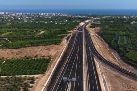 Çeşmeli-Taşucu Otoyolu'nun Kızkalesi kesimi trafiğe açılıyor