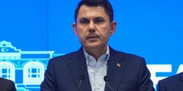 Bakan Kurum: Ayazağa'da 300 iş yeri ve 200 araçta hasar belirlendi 12 Bakan Kurum: Ayazağa'da 300 iş yeri ve 200 araçta hasar belirlendi
