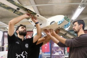 GAÜ öğrencilerinin yapay zeka destekli yerli İHA'sı ödül aldı 6 GAÜ öğrencilerinin yapay zeka destekli yerli İHA'sı ödül aldı