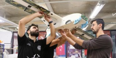 GAÜ öğrencilerinin yapay zeka destekli yerli İHA'sı ödül aldı