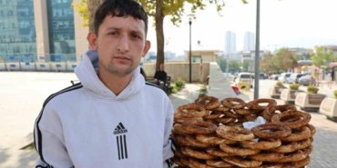 KPSS öncesi simit tezgahına güven notu bıraktı, ücreti eksiksiz buldu