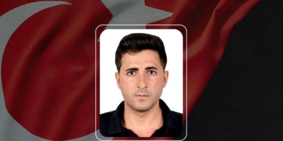 Trafik kazası geçiren polis memuru hastanede şehit düştü 7 Trafik kazası geçiren polis memuru hastanede şehit düştü