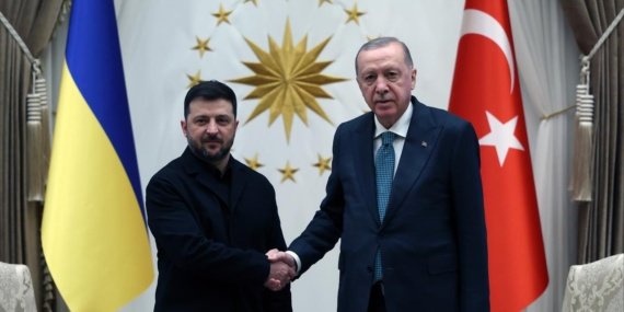 Zelenski, Erdoğan'ın Davetiyle Yarın Türkiye'ye Geliyor 9 Zelenski, Erdoğan'ın Davetiyle Yarın Türkiye'ye Geliyor