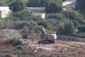 İsrail, Filistinlileri koruyan aktivistleri sınır dışı etme hazırlığında